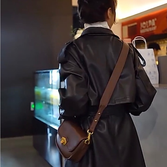 Faux leather trench coat - Picture 4 of 5